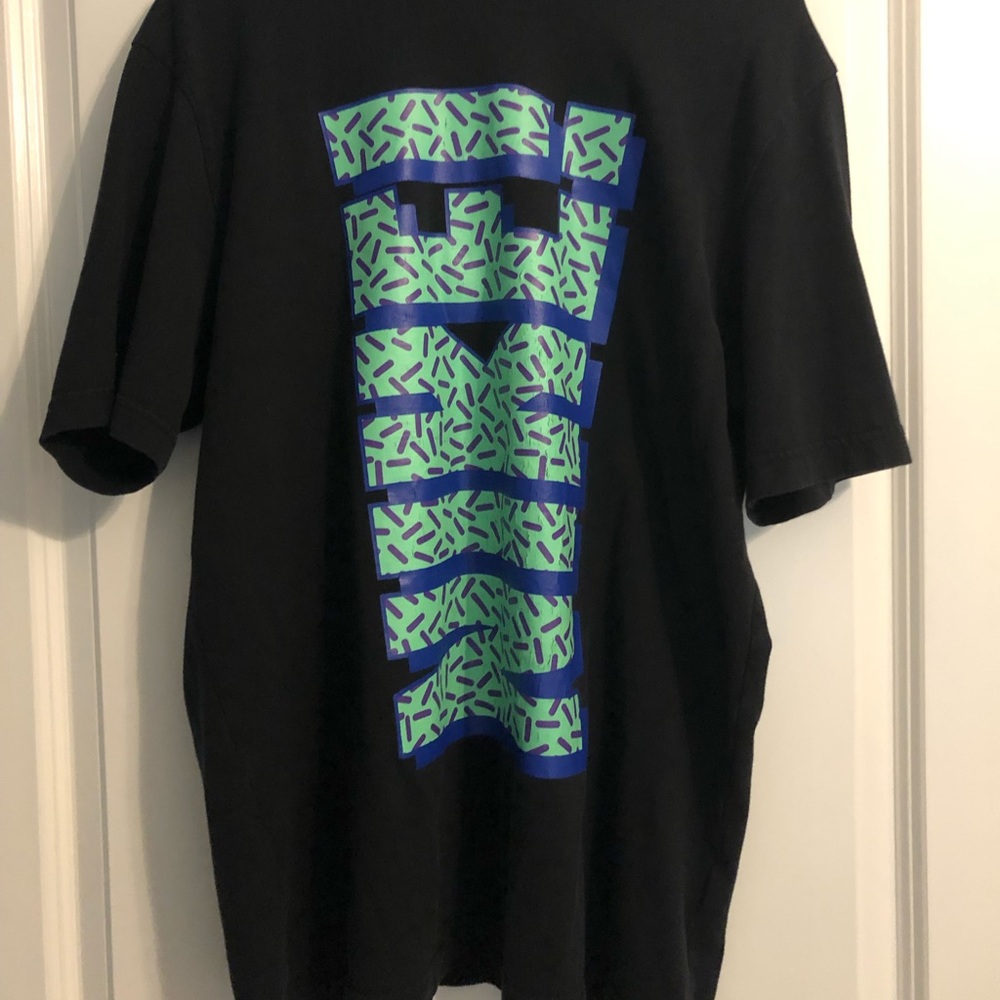 Nike t shirt